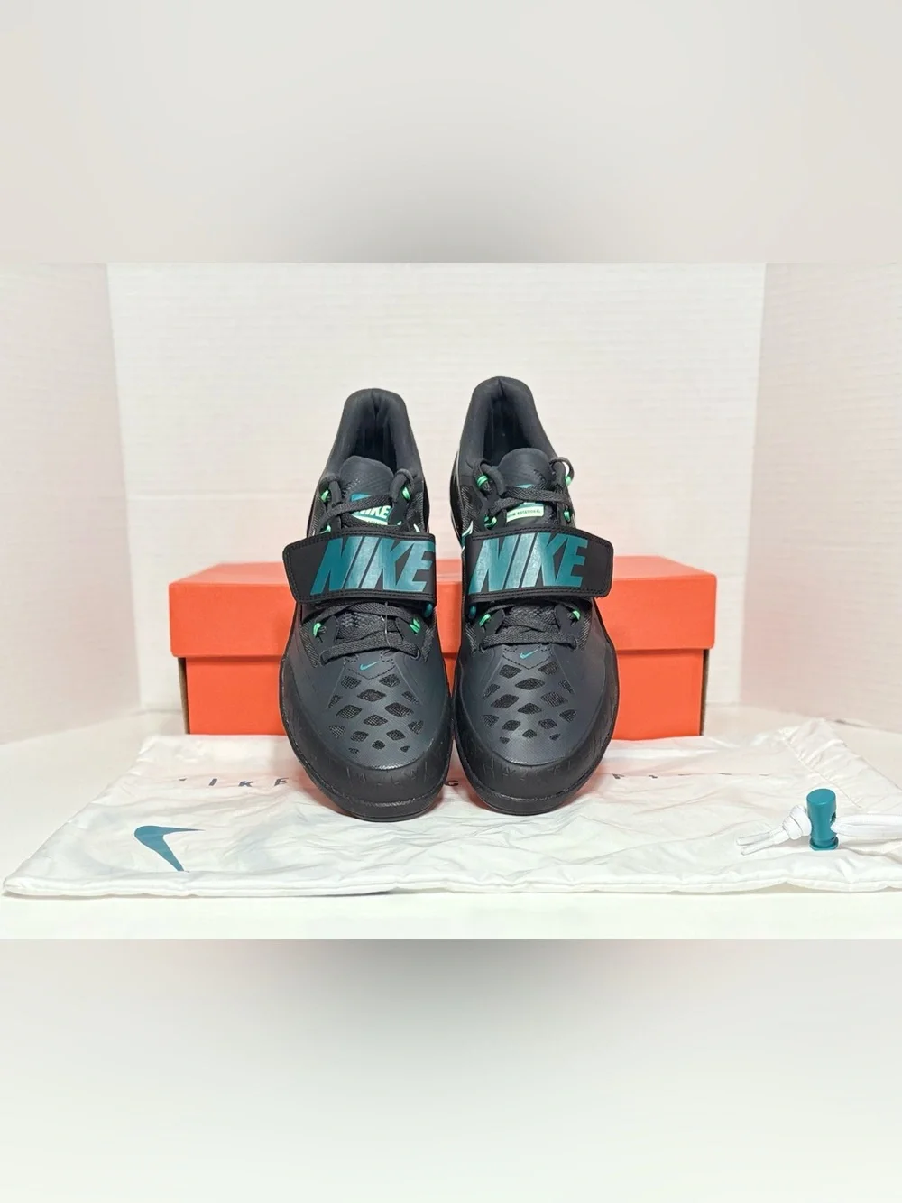 Nike Zoom Rotational 6 Track & Field Throwing Shoes FZ9606-001 Men 7.5 women 9